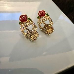 Skull Sparkling Earrings